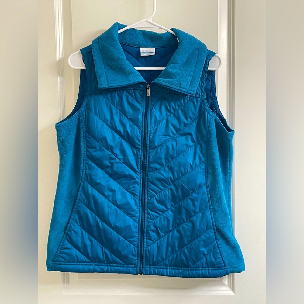 Columbia Sportswear Women's Zip Up Vest
